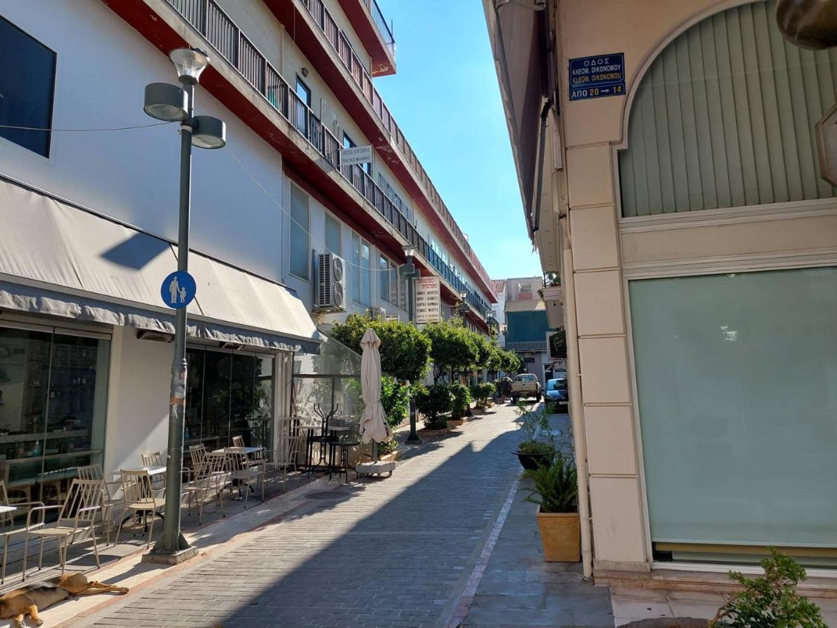 Petmeza Apartment 1 By Dimitropoulos Aigio Exterior photo